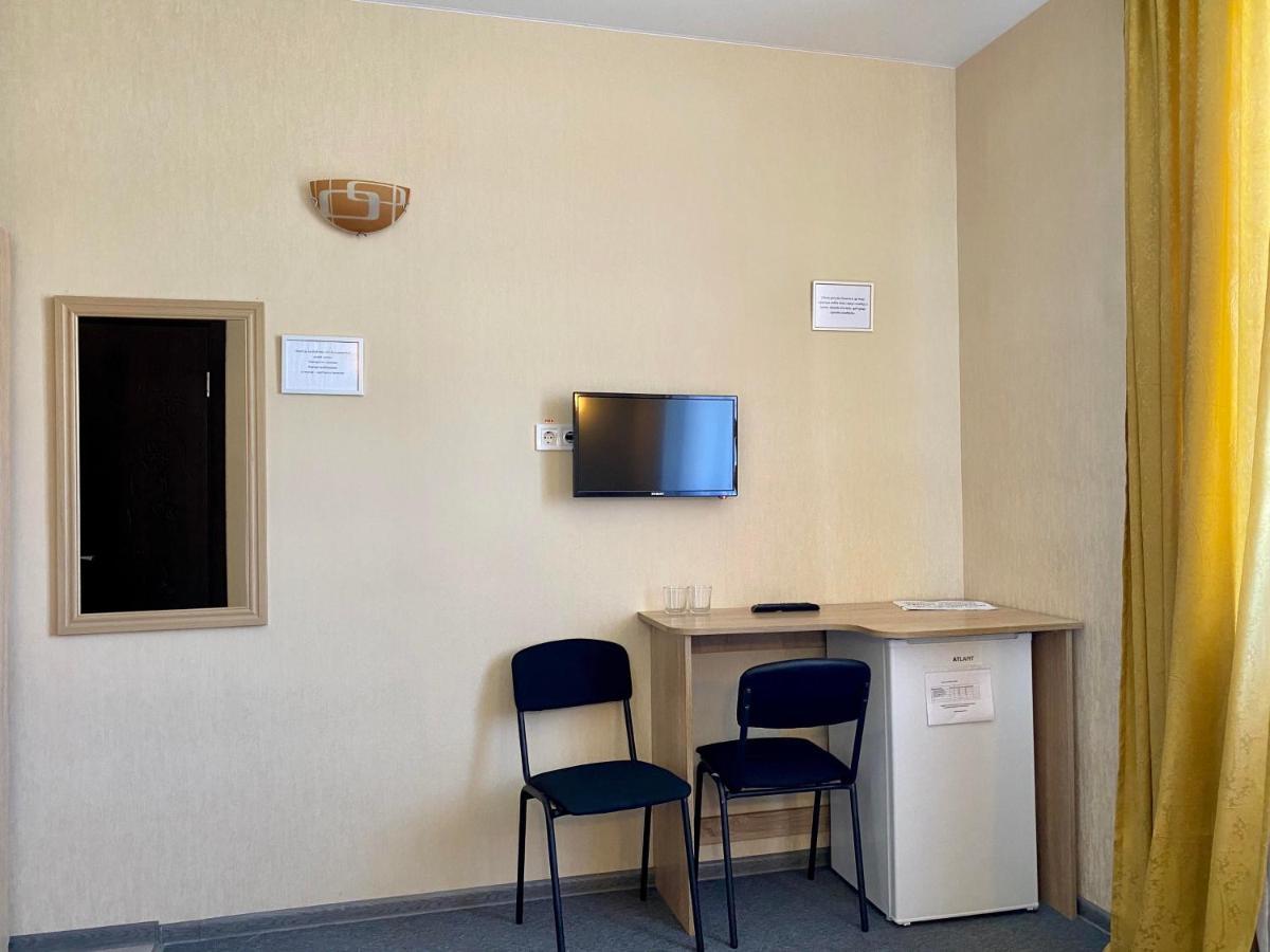 Guest House Sotni Kiew Exterior foto